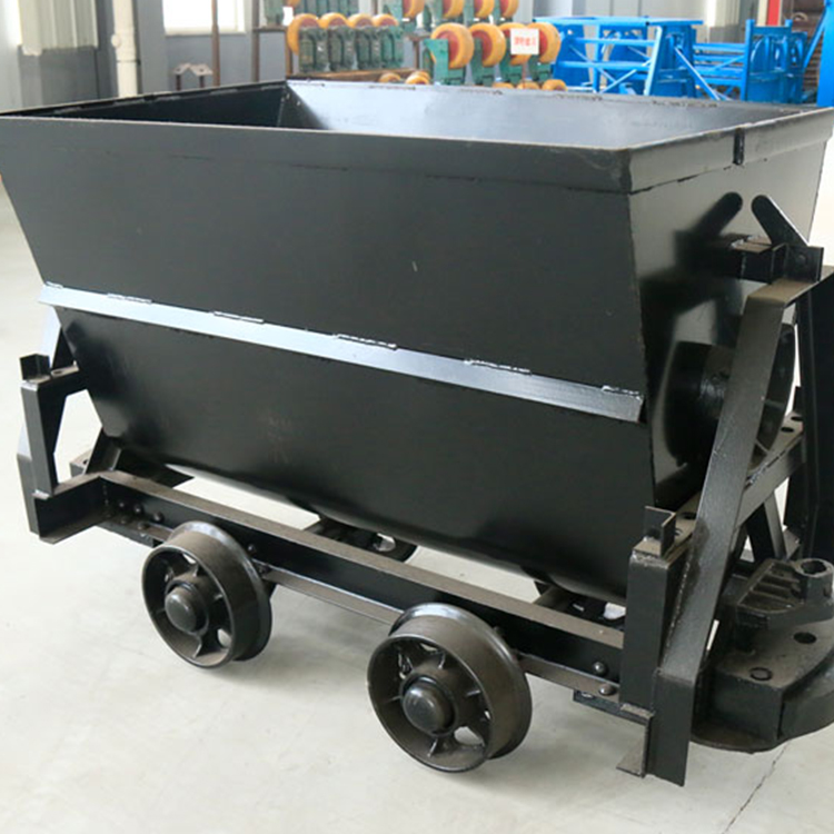 翻斗式矿车 翻斗式矿车